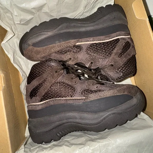 adidas Yeezy Desert Boots Oil Kids Shoes Toddler 9k 9 YZY DSRT BT Dark  Brown TD